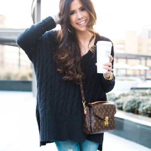 Free People Sweaters - Free People oversized slouchy cable knit sweater